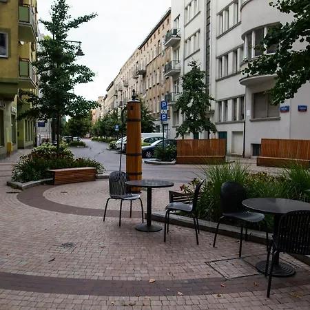 Lodzki Kwadrat - 2 Lazienki, Prywatny Parking, Self Check-in 公寓 罗兹