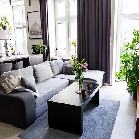 Lodzki Kwadrat - 2 Lazienki, Prywatny Parking, Self Check-in *