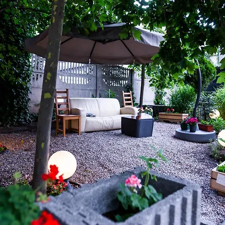 Lodzki Kwadrat - 2 Lazienki, Prywatny Parking, Self Check-in * Łódź