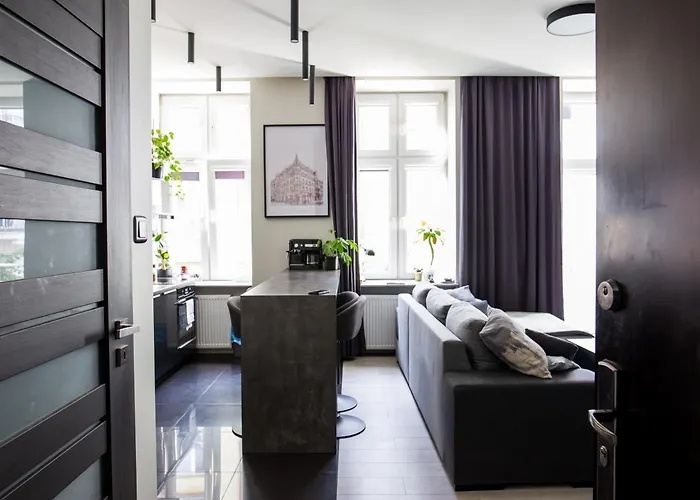 Lodzki Kwadrat - 2 Lazienki, Prywatny Parking, Self Check-in 公寓