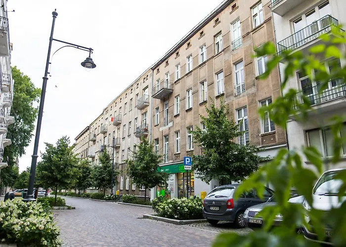 公寓 Lodzki Kwadrat - 2 Lazienki, Prywatny Parking, Self Check-in *